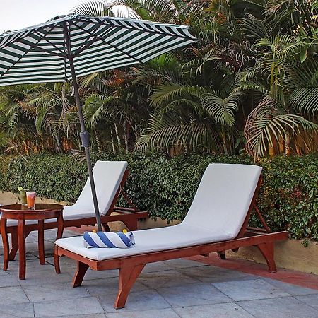 Temple Tree Hotel Shirdi Esterno foto