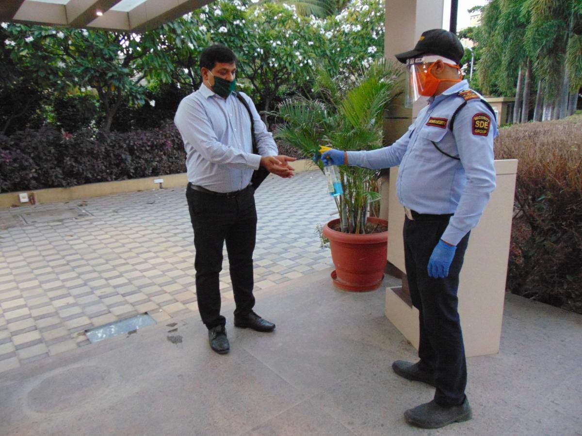 Temple Tree Hotel Shirdi Esterno foto